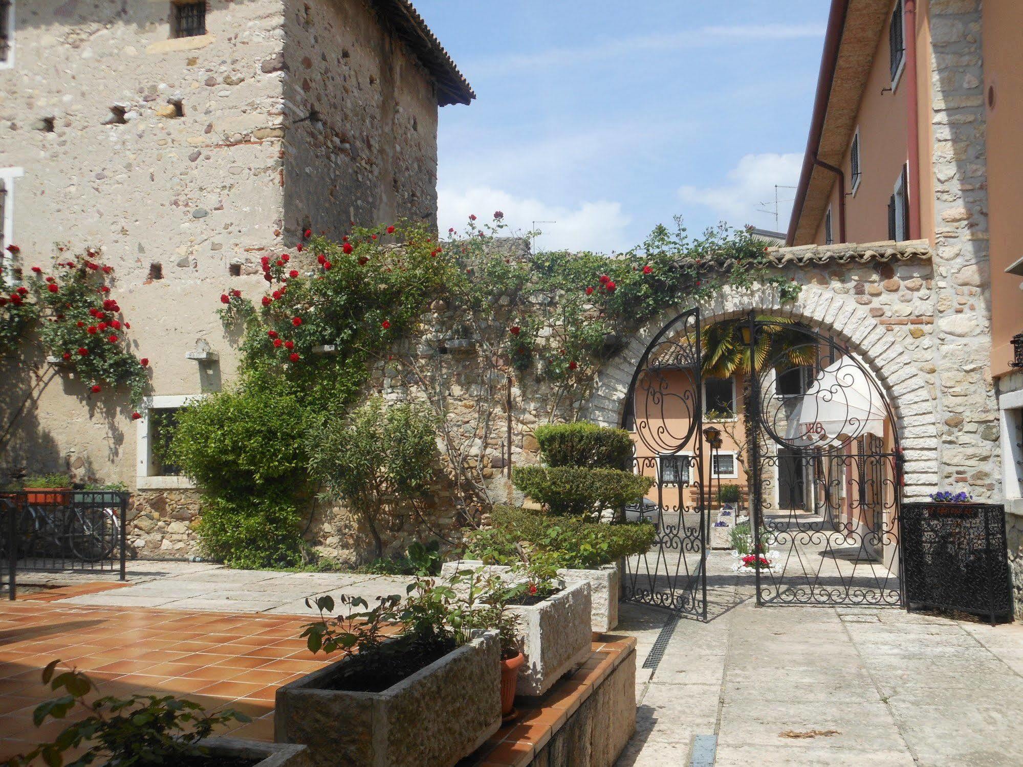 Albergo Mio ลาซีเซ ภายนอก รูปภาพ